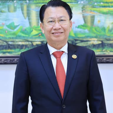 ឧកញ្ញាវេជ្ជបណ្ឌិត​ តាន់ គីមមេង