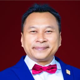 HE. Dr. Om Sengbora
